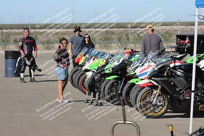 media/Oct-12-2025-CRA (Sun) [[e621380112]]/Around the Pits/